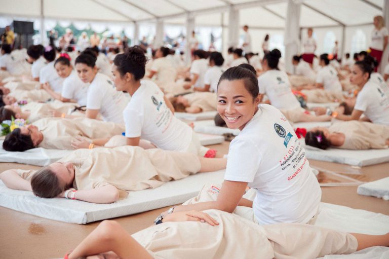 История компании ««7 КРАСОК» ». СПА-салон «7 КРАСОК» предлагает большой ...